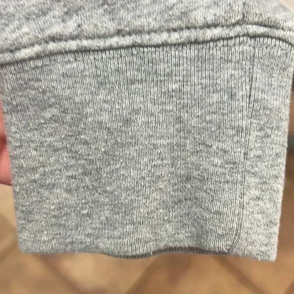 PINK Victoria’s Secret Medium long sleeve Sweat shirt. Great Condition - Picture 5 of 6